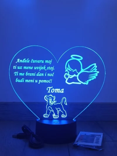 LED noćna svjetiljka u obliku srca s likom lava i personalizacijom