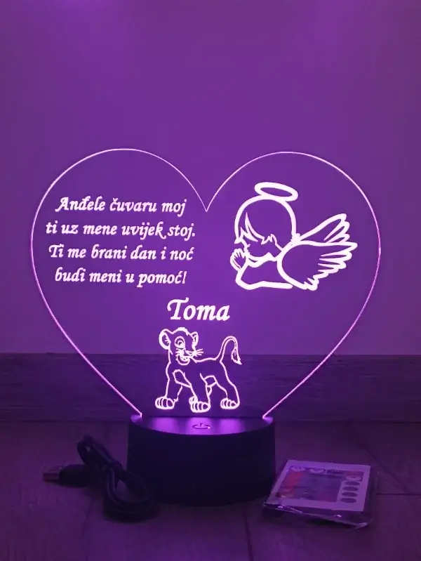 LED noćna svjetiljka u obliku srca s likom lava i personalizacijom