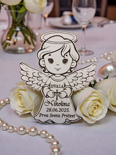 Personalizirani magnet zahvalnica anđeo dječak ili djevojčica s imenom i datumom